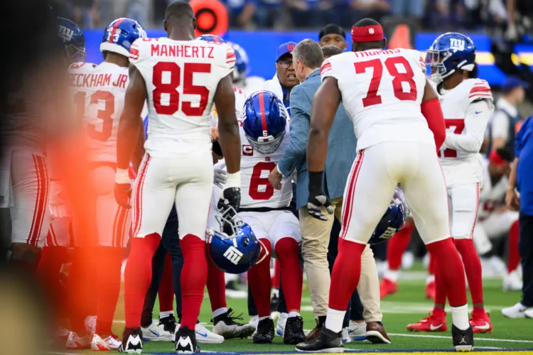 A Stunning Early QB Injury Wave Leaves Up To Six Teams Already Turning To Backups